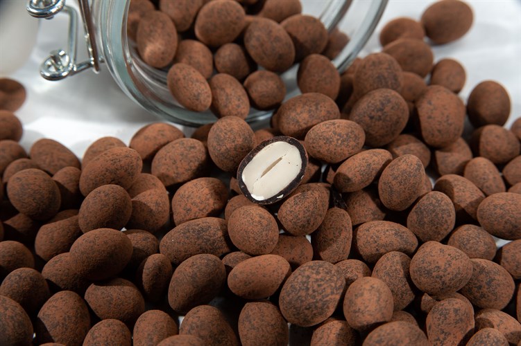 Драже "Арахис в шоколаде в обсыпке какао - Трюфель Premium" (короб 3 кг) - фото 43120